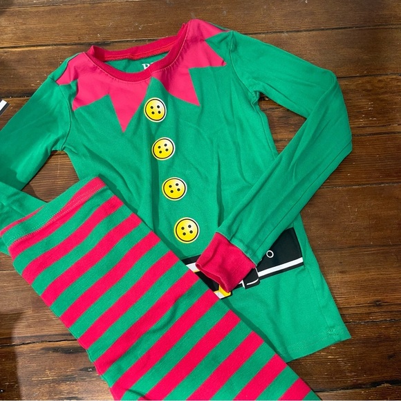 Place Festive Green and Red Kids Pajamas youth size 10 - Picture 2 of 5